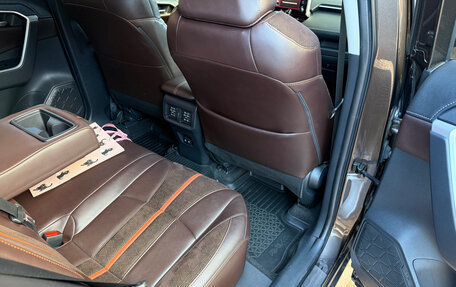 Toyota RAV4, 2020 год, 3 200 000 рублей, 14 фотография