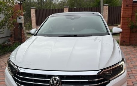 Volkswagen Jetta VII, 2020 год, 2 200 000 рублей, 2 фотография