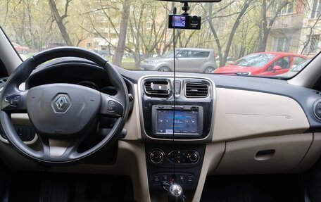 Renault Logan II, 2015 год, 780 000 рублей, 5 фотография