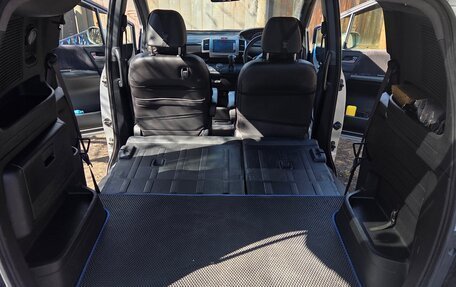 Honda Freed I, 2015 год, 1 500 000 рублей, 10 фотография