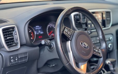 KIA Sportage IV рестайлинг, 2019 год, 2 100 000 рублей, 6 фотография