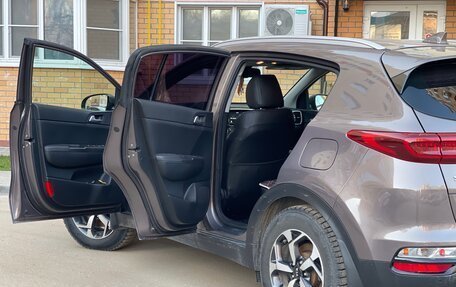 KIA Sportage IV рестайлинг, 2019 год, 2 100 000 рублей, 12 фотография