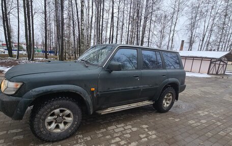 Nissan Patrol, 1999 год, 580 000 рублей, 3 фотография
