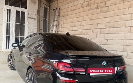 BMW 5 серия, 2013 год, 1 750 000 рублей, 8 фотография