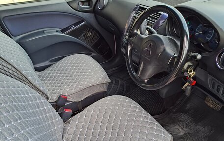 Mitsubishi Colt VI рестайлинг, 2003 год, 325 000 рублей, 8 фотография