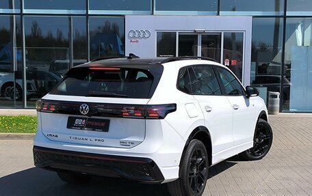 Volkswagen Tiguan, 2026 год, 4 850 000 рублей, 2 фотография