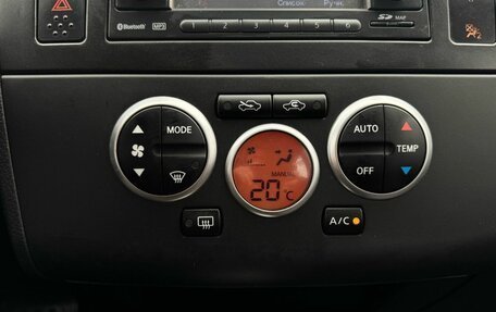 Nissan Tiida, 2013 год, 940 000 рублей, 22 фотография