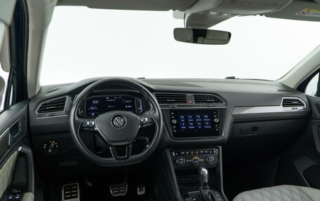 Volkswagen Tiguan II, 2020 год, 3 185 055 рублей, 6 фотография