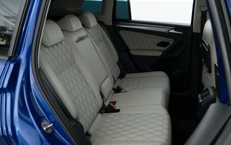 Volkswagen Tiguan II, 2020 год, 3 185 055 рублей, 7 фотография