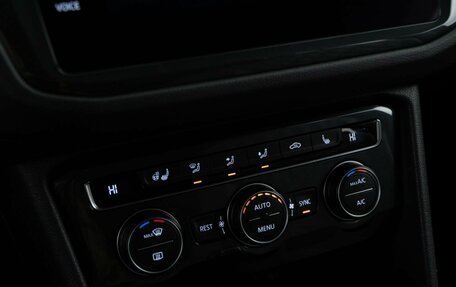 Volkswagen Tiguan II, 2020 год, 3 185 055 рублей, 15 фотография