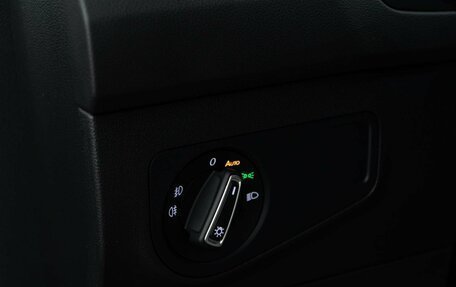 Volkswagen Tiguan II, 2020 год, 3 185 055 рублей, 17 фотография