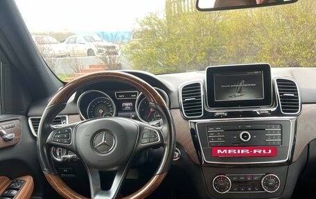 Mercedes-Benz GLE, 2015 год, 3 290 000 рублей, 12 фотография