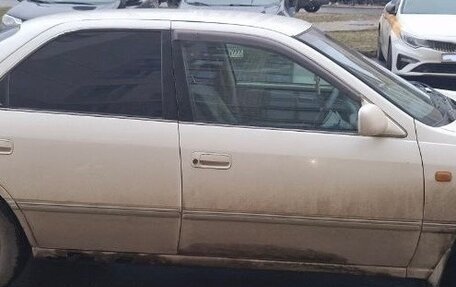 Toyota Camry, 1997 год, 550 000 рублей, 9 фотография