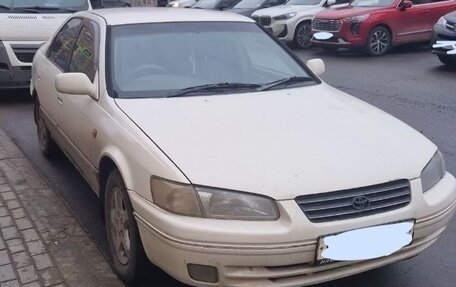 Toyota Camry, 1997 год, 550 000 рублей, 8 фотография