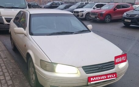 Toyota Camry, 1997 год, 550 000 рублей, 11 фотография