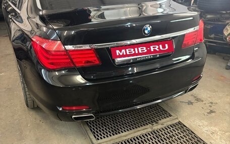 BMW 7 серия, 2010 год, 1 100 000 рублей, 3 фотография