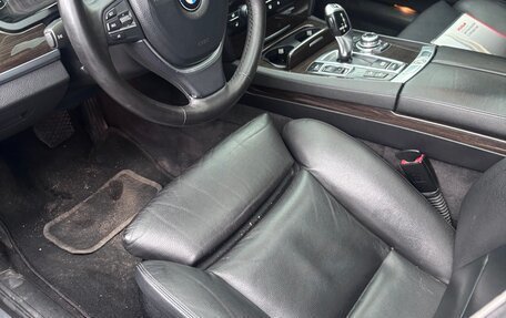 BMW 7 серия, 2010 год, 1 100 000 рублей, 18 фотография