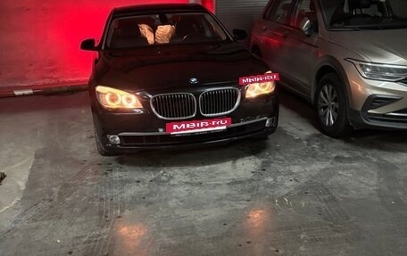 BMW 7 серия, 2010 год, 1 100 000 рублей, 13 фотография