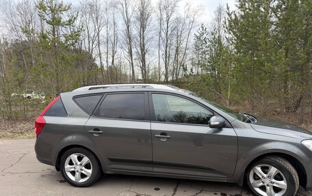 KIA cee'd I рестайлинг, 2011 год, 600 000 рублей, 2 фотография