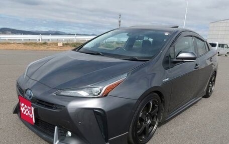 Toyota Prius IV XW50, 2023 год, 1 505 000 рублей, 3 фотография