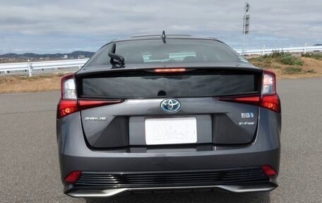 Toyota Prius IV XW50, 2023 год, 1 505 000 рублей, 6 фотография