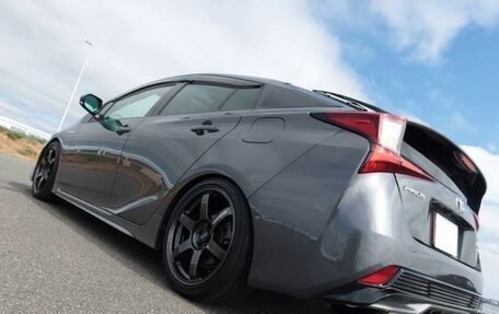 Toyota Prius IV XW50, 2023 год, 1 505 000 рублей, 12 фотография