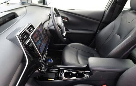 Toyota Prius IV XW50, 2023 год, 1 505 000 рублей, 16 фотография