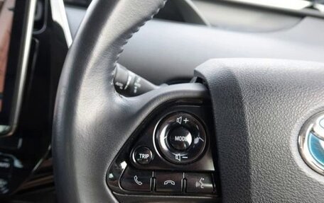 Toyota Prius IV XW50, 2023 год, 1 505 000 рублей, 21 фотография