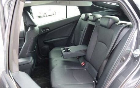 Toyota Prius IV XW50, 2023 год, 1 505 000 рублей, 34 фотография