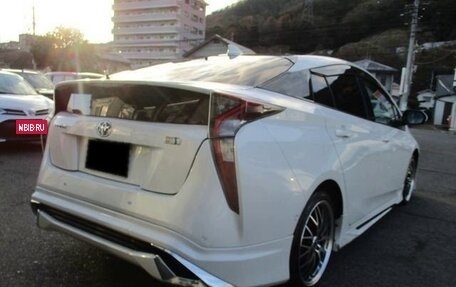 Toyota Prius IV XW50, 2023 год, 1 586 000 рублей, 6 фотография