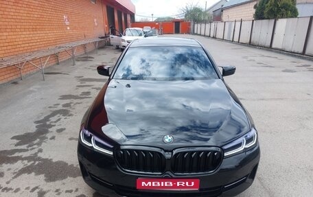 BMW 5 серия, 2021 год, 5 050 000 рублей, 1 фотография