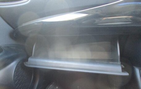 Toyota Prius IV XW50, 2023 год, 1 586 000 рублей, 17 фотография