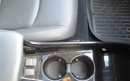 Toyota Prius IV XW50, 2023 год, 1 586 000 рублей, 28 фотография