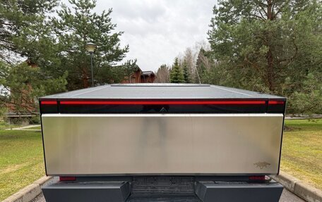 Tesla Cybertruck, 2024 год, 12 500 000 рублей, 12 фотография