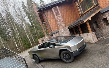 Tesla Cybertruck, 2024 год, 12 500 000 рублей, 21 фотография