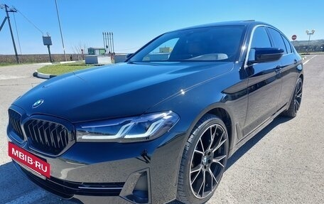 BMW 5 серия, 2021 год, 5 050 000 рублей, 12 фотография