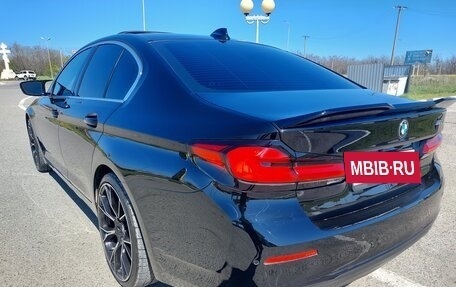 BMW 5 серия, 2021 год, 5 050 000 рублей, 13 фотография