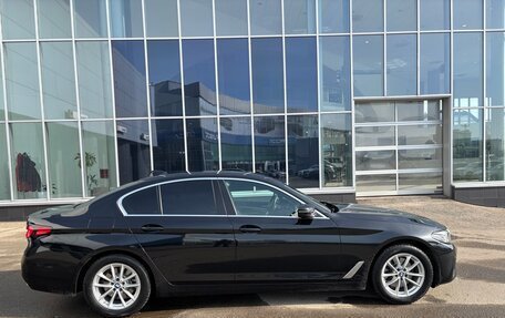 BMW 5 серия, 2021 год, 4 300 000 рублей, 8 фотография