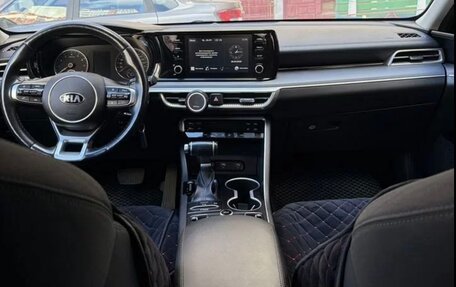 KIA K5, 2021 год, 2 500 000 рублей, 3 фотография