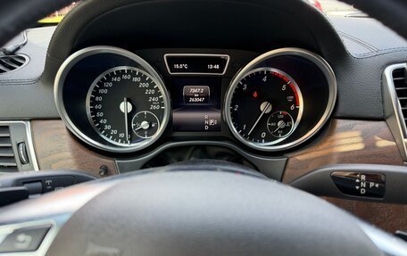 Mercedes-Benz GL-Класс, 2015 год, 3 500 000 рублей, 13 фотография