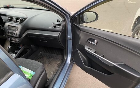 KIA Rio III рестайлинг, 2014 год, 1 200 000 рублей, 29 фотография