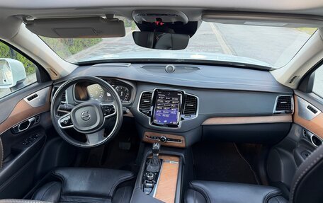 Volvo XC90 II рестайлинг, 2016 год, 4 300 000 рублей, 21 фотография