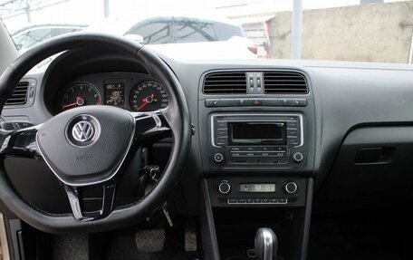 Volkswagen Polo VI (EU Market), 2016 год, 1 000 000 рублей, 9 фотография