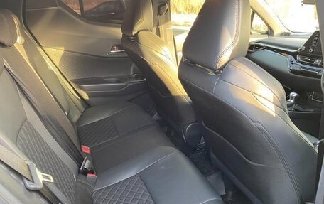 Toyota C-HR I рестайлинг, 2023 год, 1 572 000 рублей, 21 фотография