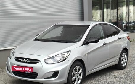 Hyundai Solaris II рестайлинг, 2013 год, 787 000 рублей, 6 фотография