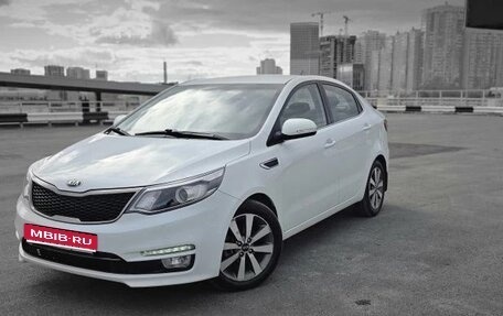 KIA Rio III рестайлинг, 2016 год, 1 099 000 рублей, 1 фотография