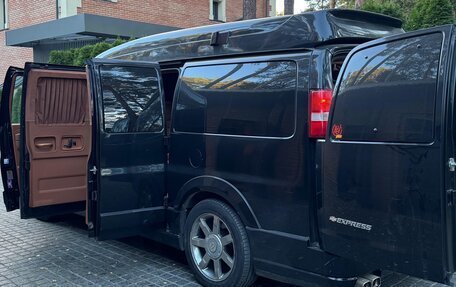 Chevrolet Express II, 2013 год, 3 300 000 рублей, 1 фотография