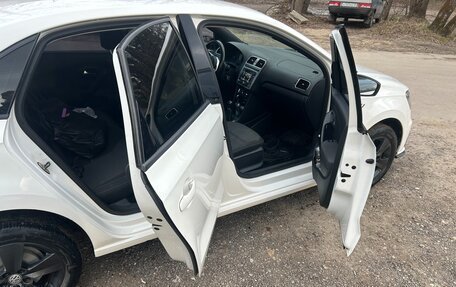 Volkswagen Polo VI (EU Market), 2013 год, 1 050 000 рублей, 9 фотография