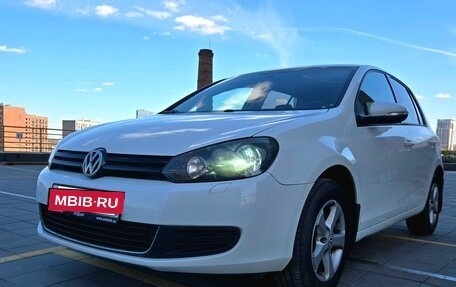 Volkswagen Golf VI, 2010 год, 840 000 рублей, 2 фотография