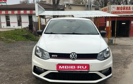Volkswagen Polo VI (EU Market), 2013 год, 1 050 000 рублей, 3 фотография